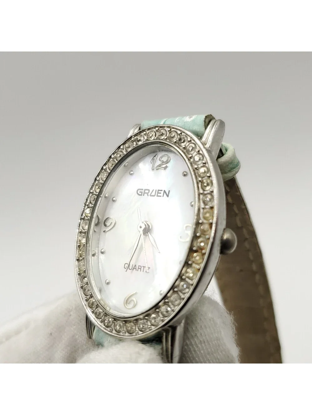 Gruen Rhinestone Bezel MOP Dial Womens Watch 24mm Oval New Battery